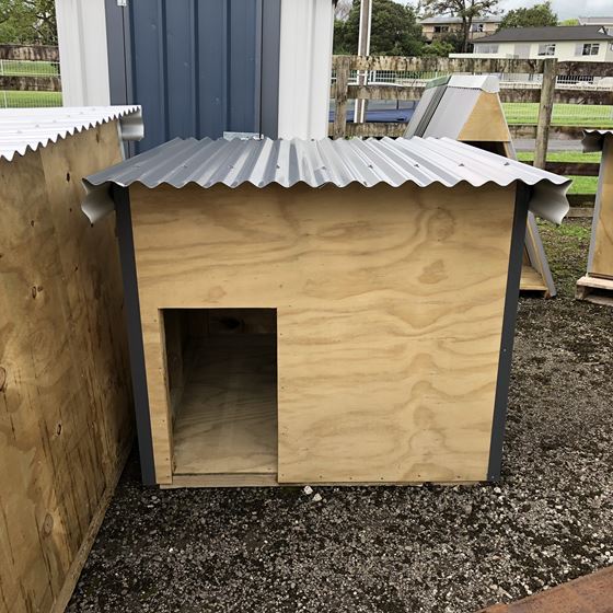 Larger Animal Shelter Cocky's Corner Waiuku
